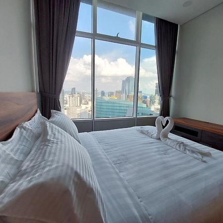 Sky Suites With Klcc Twin Tower View By Irent365 Kuala Lumpur Ruang foto